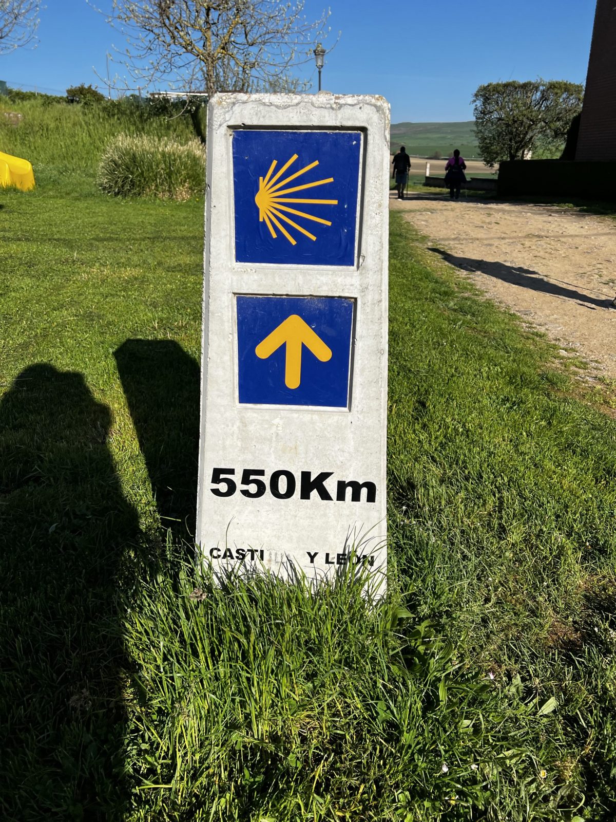 Etappe 12 bis 13: Von Belorado nach Burgos - die Trekkingsandale kommt ins Spiel